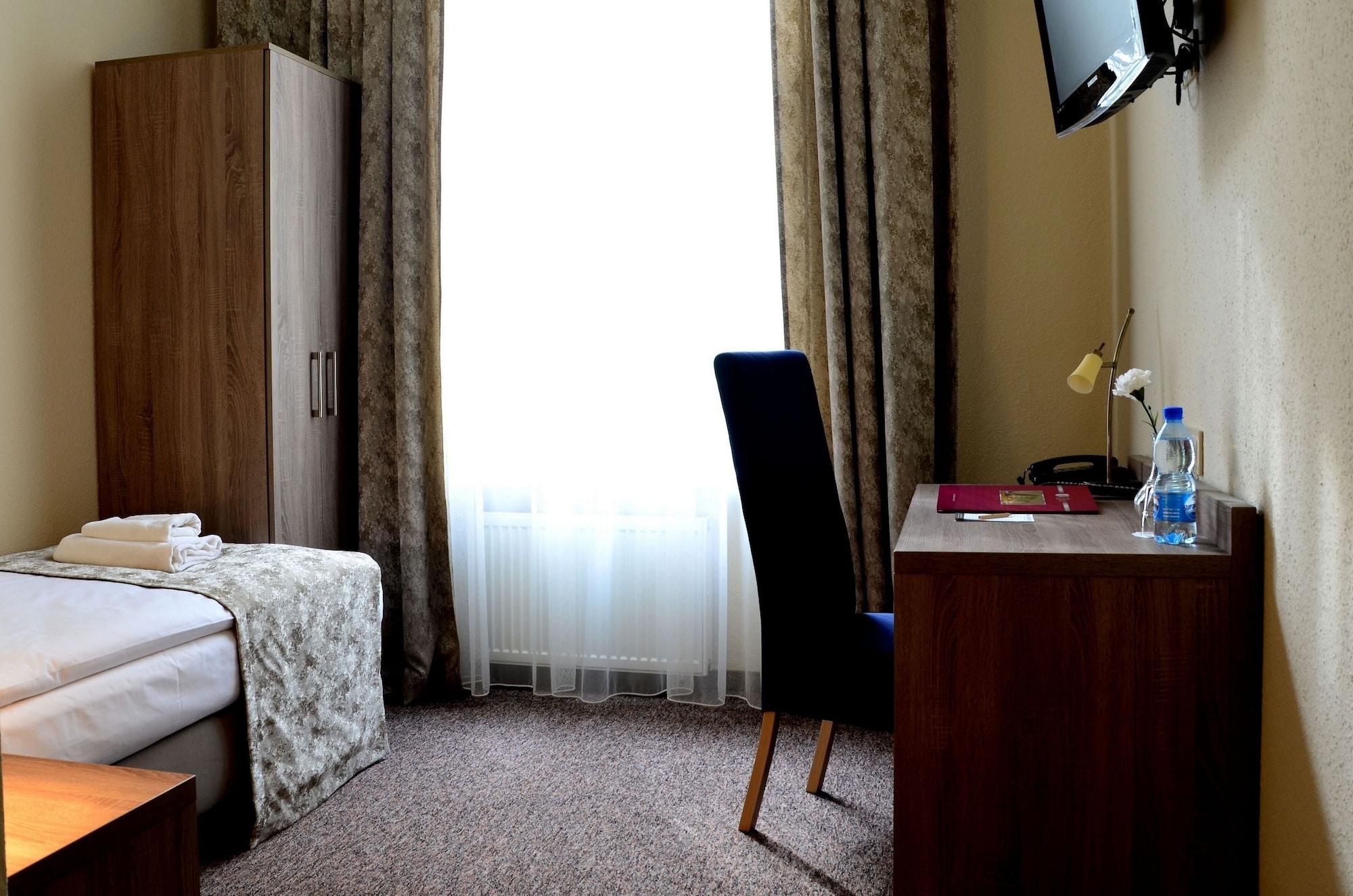 Lothus 3* Wroclaw
